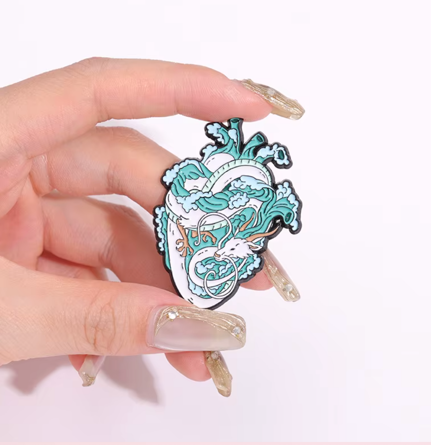 Pin Corazon Dragon