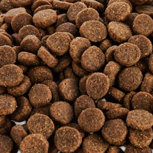 Cargar imagen en el visor de la galería, WholeHearted Alimento Natural para Perro Todas las Edades 18.1 kg