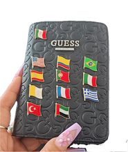 Cargar imagen en el visor de la galería, Pin Metalico Broche Bandera España