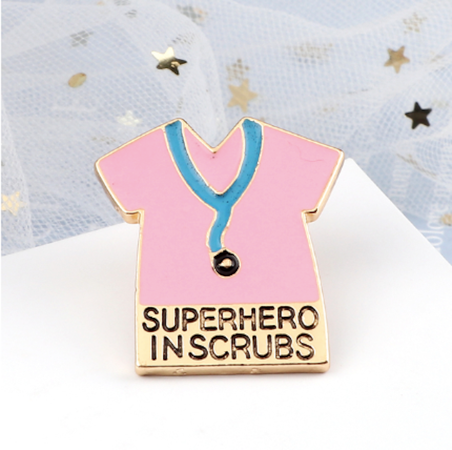 Pin Uniforme Medicina