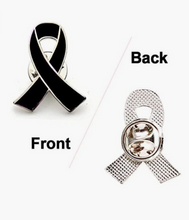 Cargar imagen en el visor de la galería, Pin lazo negro