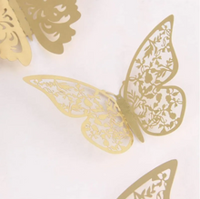 Cargar imagen en el visor de la galería, Set de Mariposas Decorativas con diseño