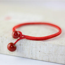 Cargar imagen en el visor de la galería, Pulsera Hilo Rojo