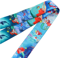 Cargar imagen en el visor de la galería, Lanyard Sirenita - Yukawaii