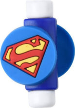 Cargar imagen en el visor de la galería, Protector Superman escudo - Yukawaii