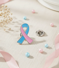 Cargar imagen en el visor de la galería, Pin lazo rosa azul

