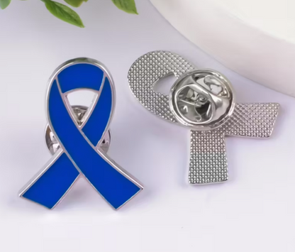 Pin lazo azul