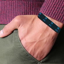 Cargar imagen en el visor de la galería, Pulsera Lazo azul cancer de prostata

