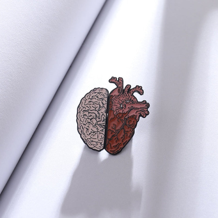 Pin Corazón / Cerebro