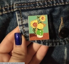 Cargar imagen en el visor de la galería, Pin GIrasoles (Van Gogh)
