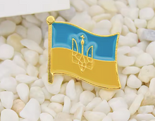 Cargar imagen en el visor de la galería, Pin Bandera Ucrania
