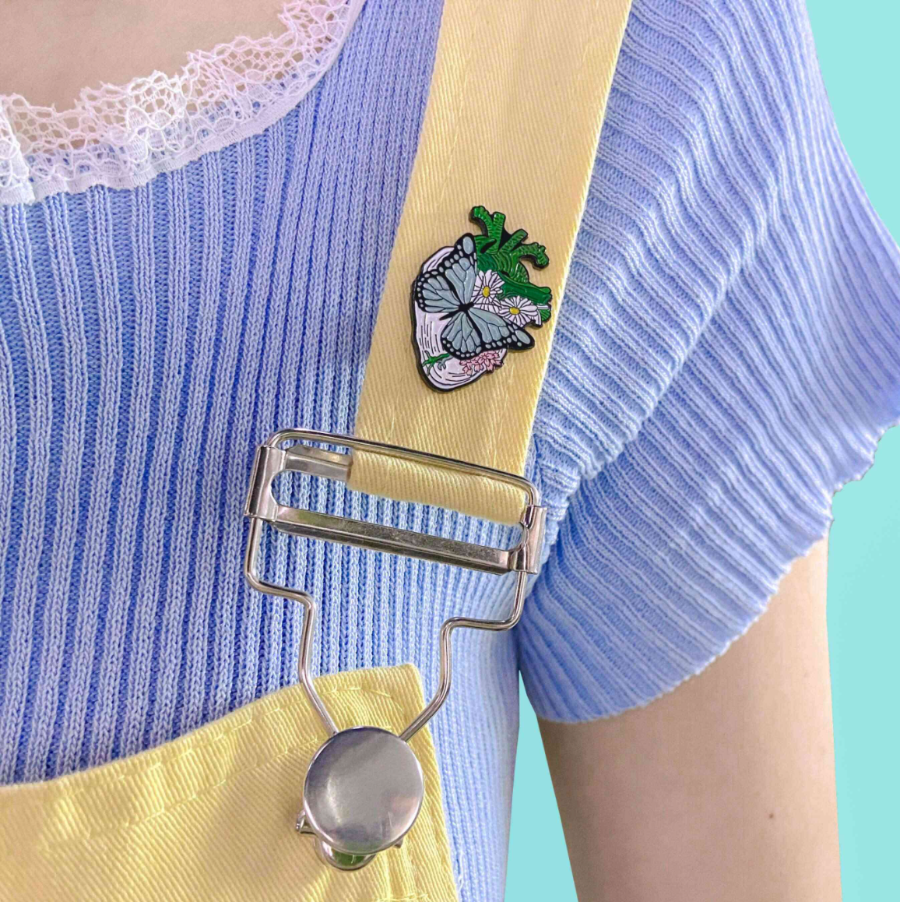 Pin Corazón Mariposa