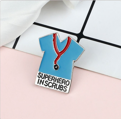 Pin Uniforme Medicina