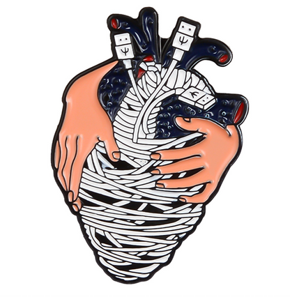 Pin Corazón Cables