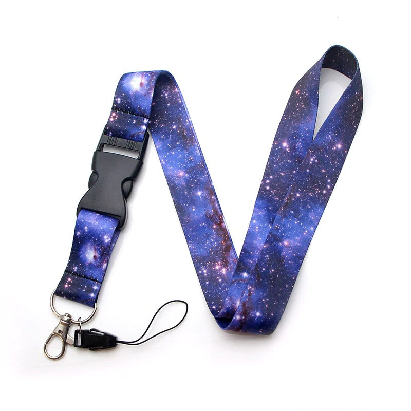Lanyard y Porta credencial espacio, cosmos - Yukawaii