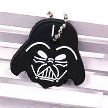 Cargar imagen en el visor de la galería, Cubre llave Darth Vader
