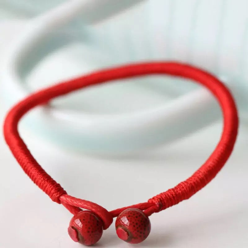 Pulsera Hilo Rojo