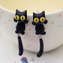 Cargar imagen en el visor de la galería, Aretes Gato - Yukawaii
