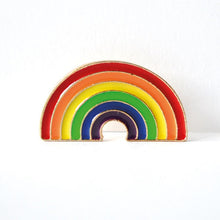 Cargar imagen en el visor de la galería, Pin Arcoiris LGBT
