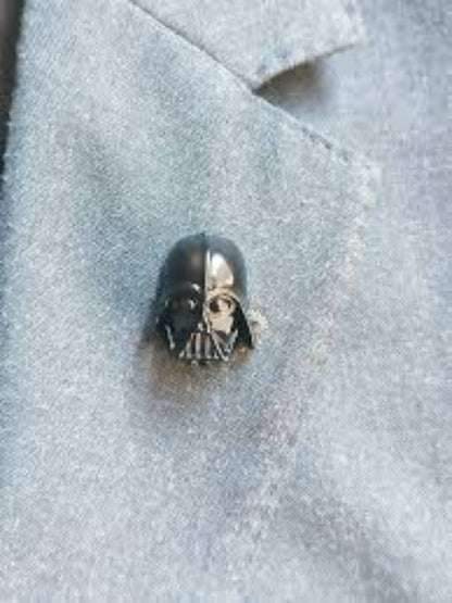Pin Darth Vader