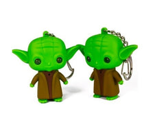 Cargar imagen en el visor de la galería, Llavero Yoda
